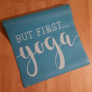 Yoga mat (new)
